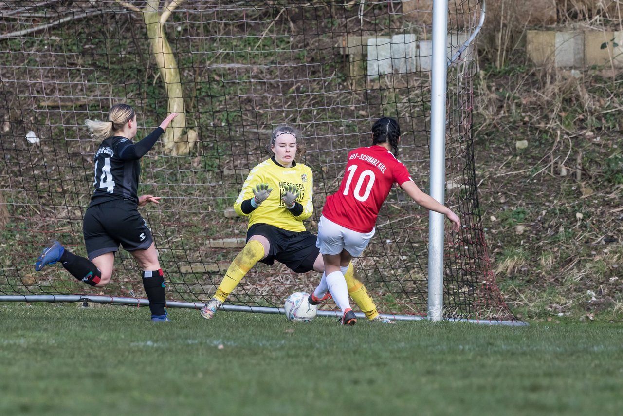 Bild 119 - F Rot Schwarz Kiel - SV Henstedt Ulzburg 2 : Ergebnis: 1:1